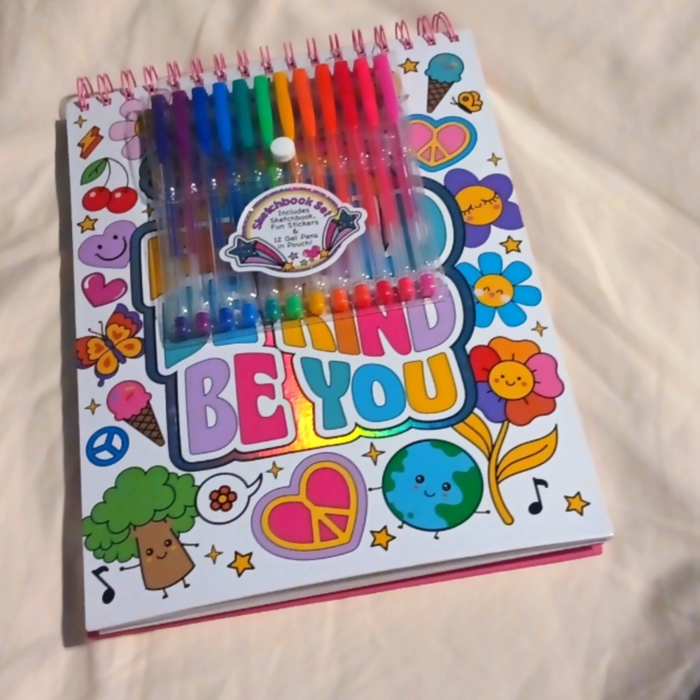 Votum Colorful Sketchbook and Gel Pens Set